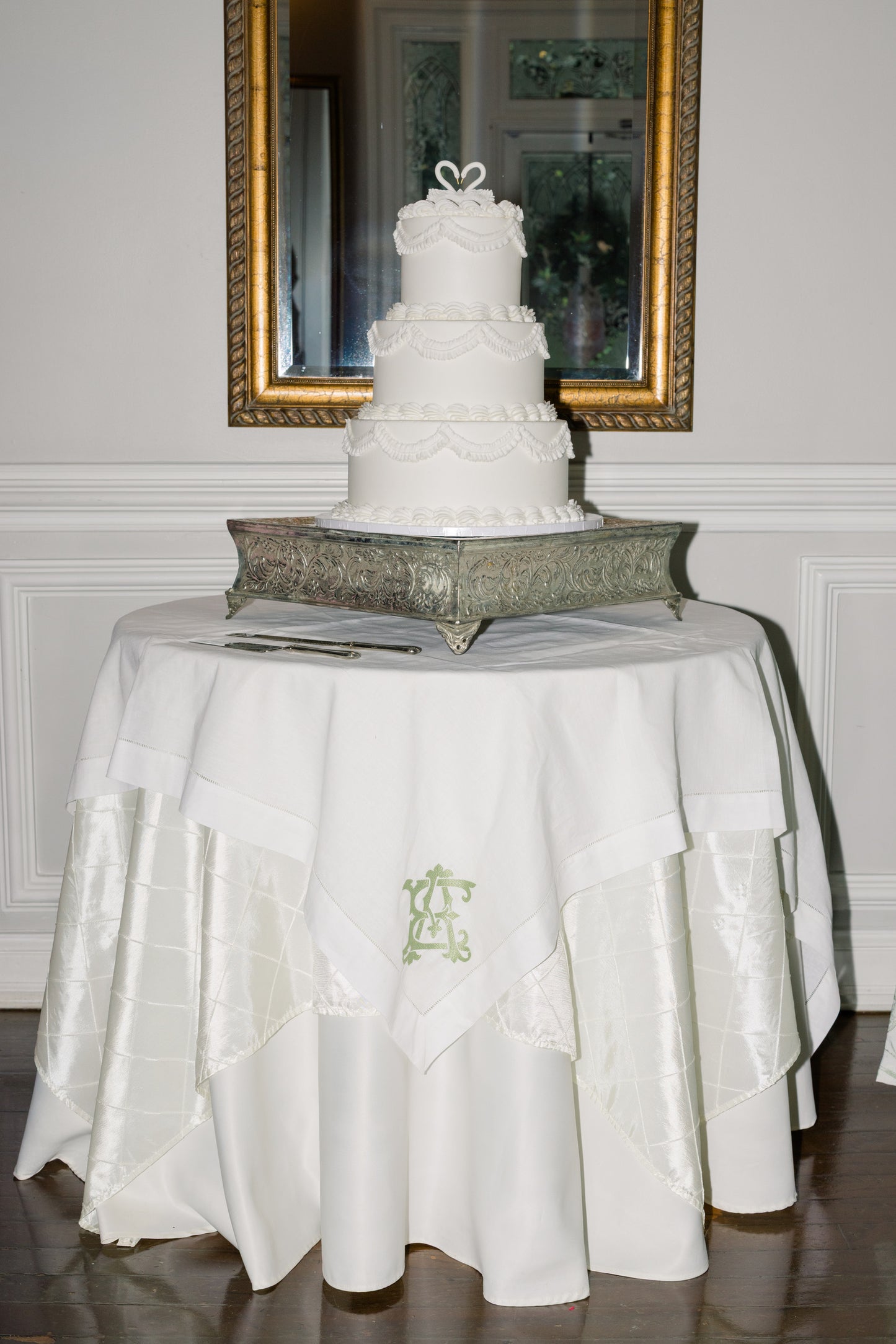 CUSTOM MONOGRAM CAKE TABLE CLOTH