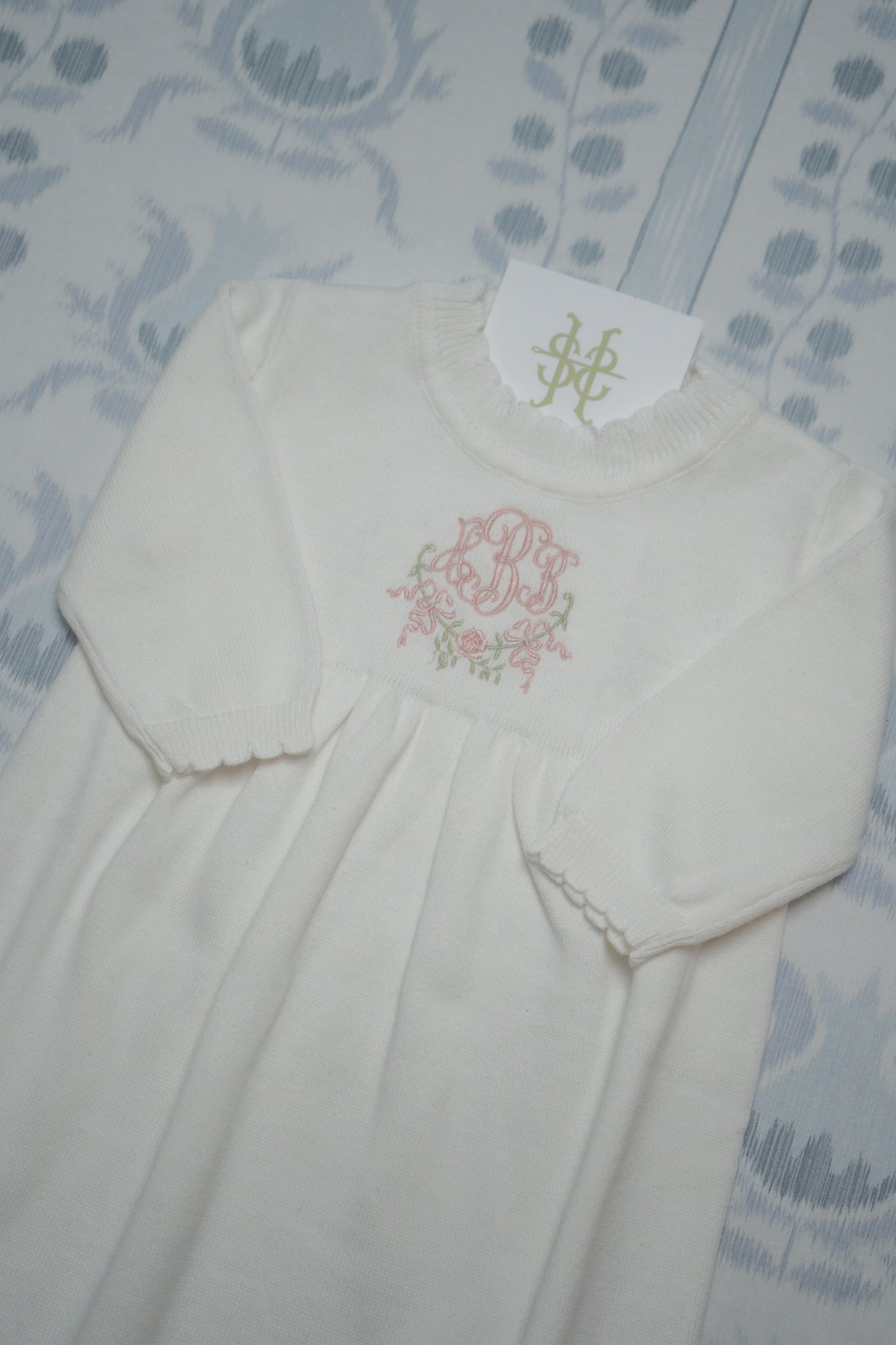 SCALLOPED KNIT GOWN AND KEEPSAKE BAG BUNDLE
