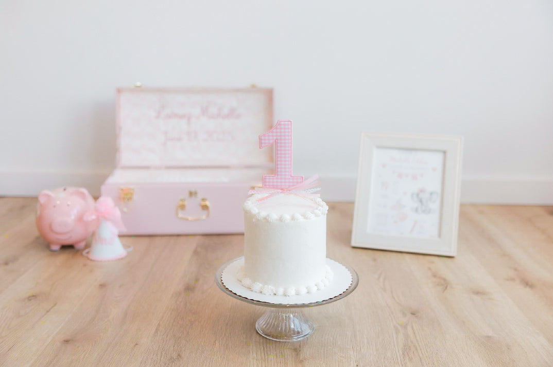 CAKE TOPPER
