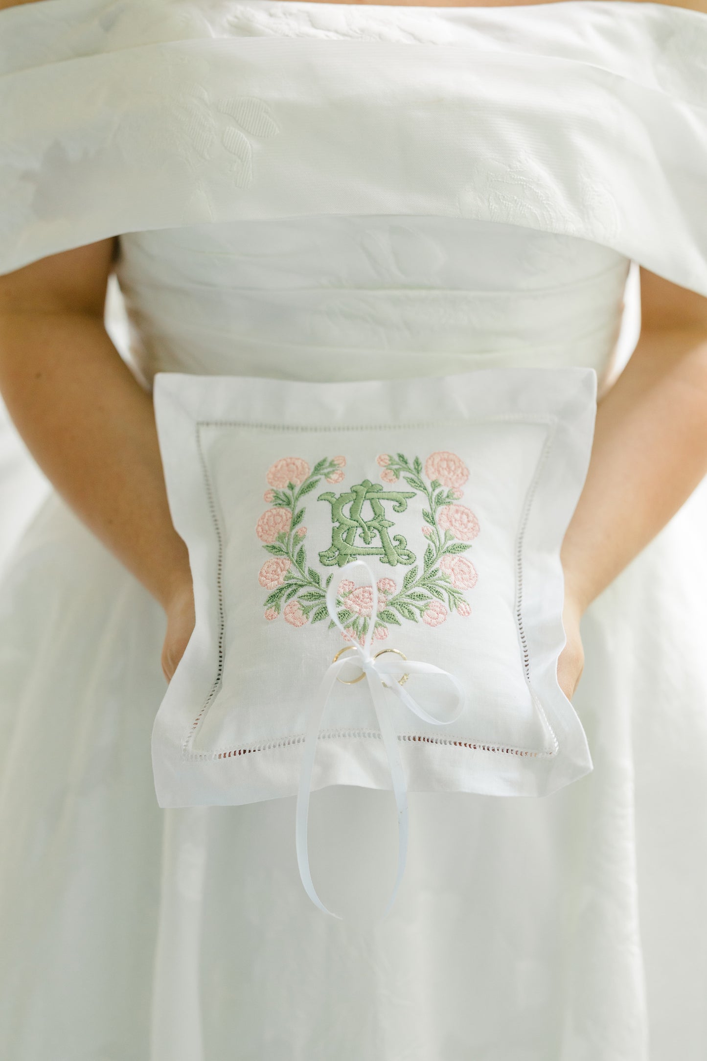 CUSTOM RING PILLOW