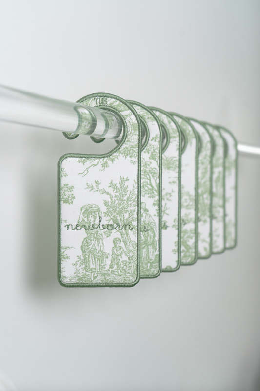 TOILE MONTHLY CLOSET DIVIDERS