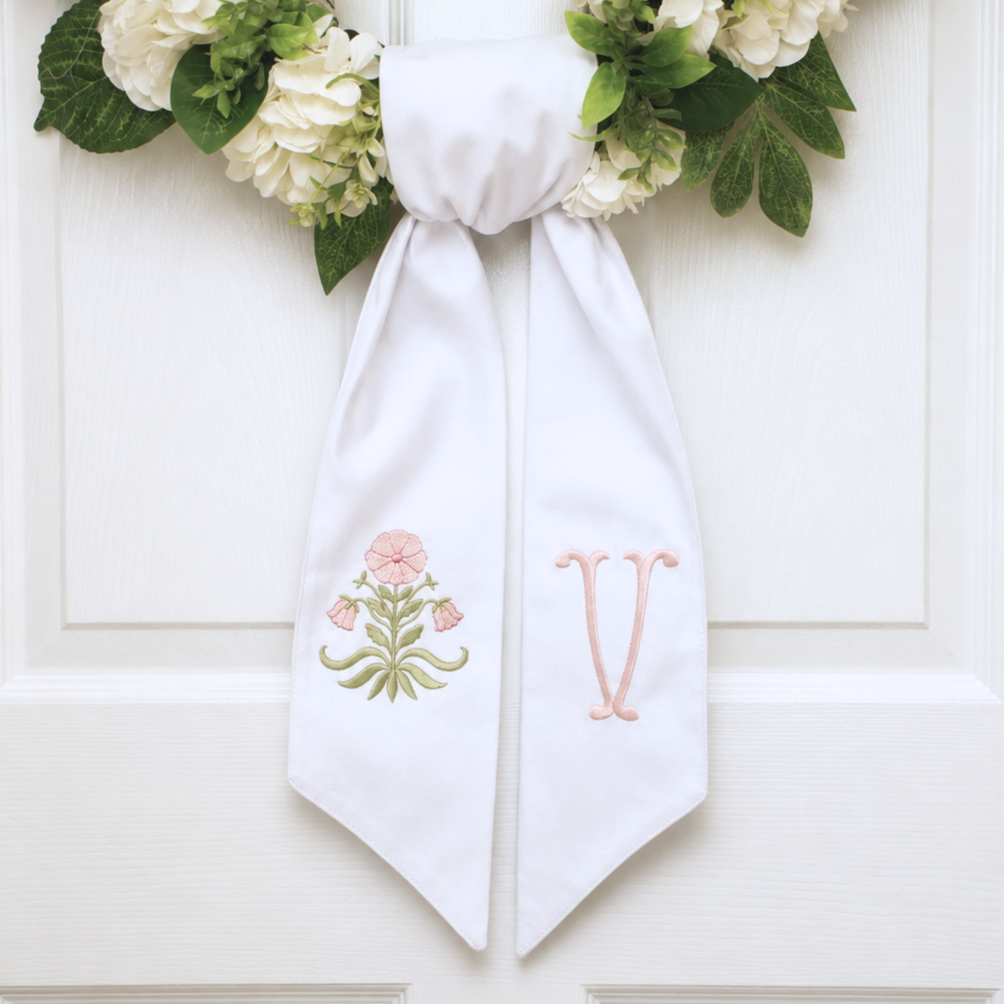 ELIZABETH BLOCK FLORAL WREATH SASH